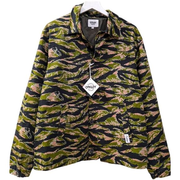 Oakley Tiger Camo Coach Jacket Green Insulated Cotton Canvas - Medium NWT - Picture 3 of 13